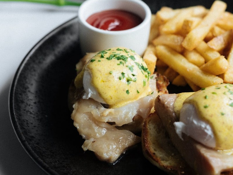 Eggs Benedict with Blender&nbsp;Hollandaise